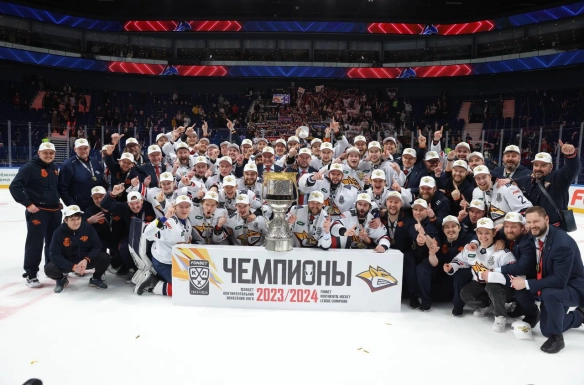 Михайлис, Орехов, Мухаметов – сразу три казахстанца завоевали Кубок Гагарина впервые в истории