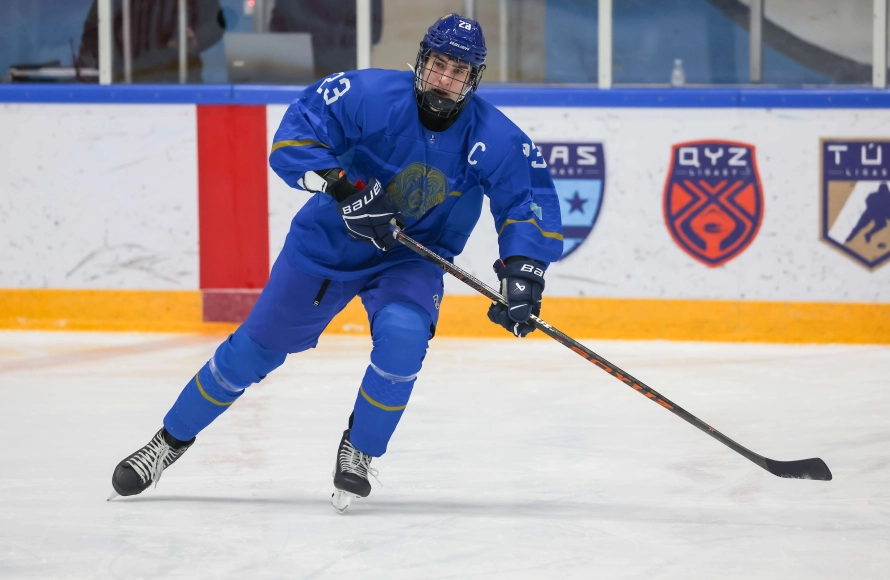 Расширенный состав юношеской команды Казахстана на первый УТС