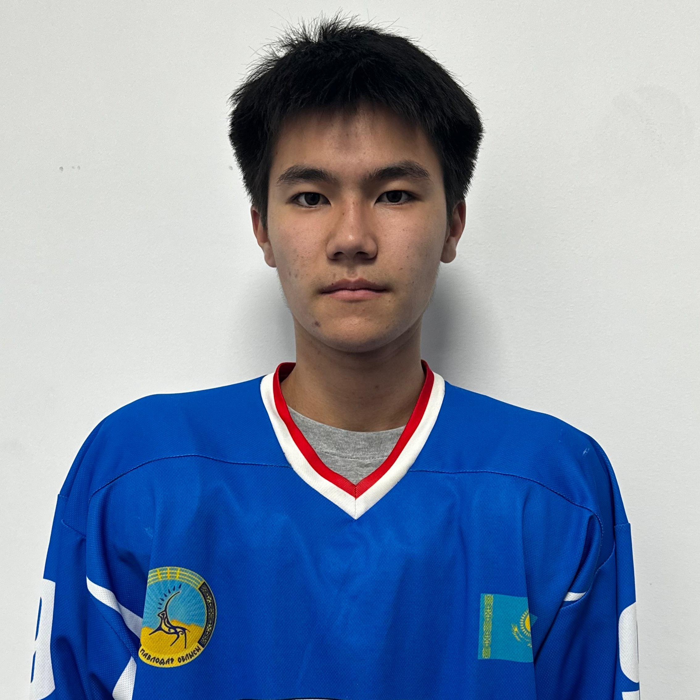 Ахметов Елнар