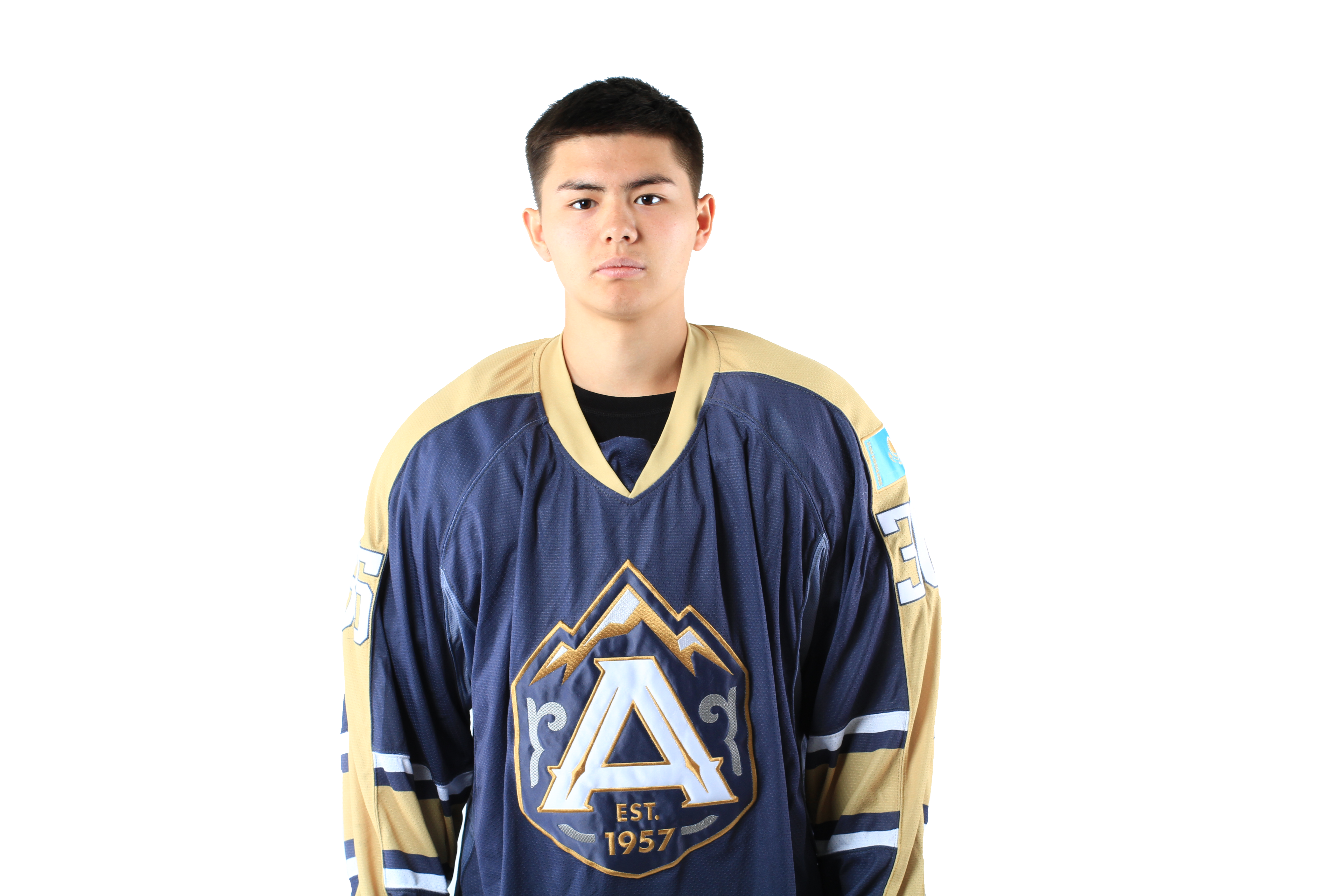 Олжабаев Ернар