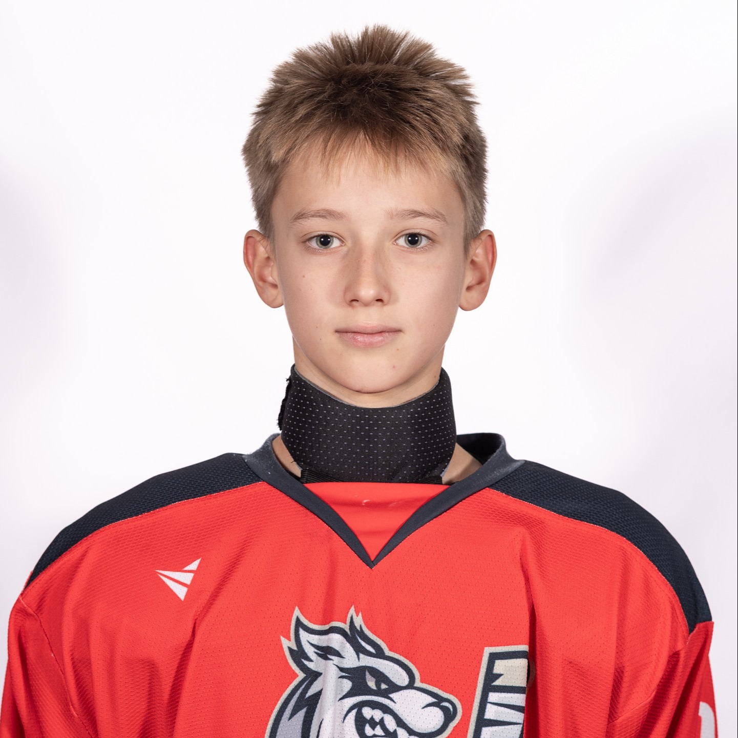 Листровой Максим