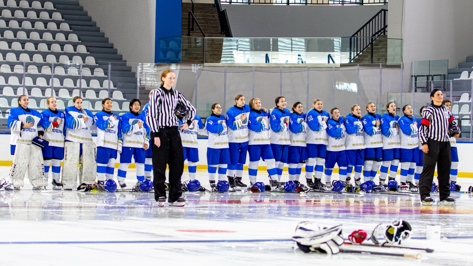Женская юниорская сборная Казахстана одержала первую победу на ЧМ